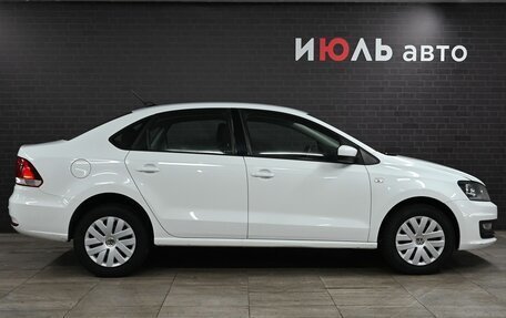 Volkswagen Polo VI (EU Market), 2017 год, 1 000 000 рублей, 8 фотография