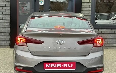 Hyundai Elantra VI рестайлинг, 2019 год, 1 780 000 рублей, 5 фотография