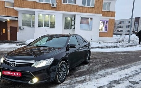 Toyota Camry, 2016 год, 2 350 000 рублей, 3 фотография