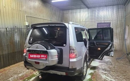 Mitsubishi Pajero IV, 2008 год, 1 200 000 рублей, 6 фотография