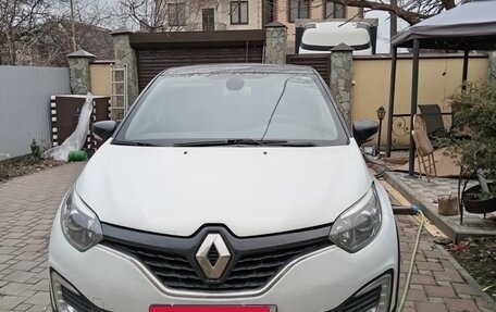 Renault Kaptur I рестайлинг, 2017 год, 1 400 000 рублей, 2 фотография