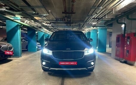 KIA Carnival III, 2017 год, 2 499 000 рублей, 1 фотография