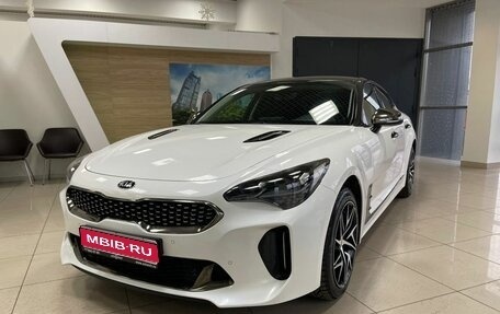 KIA Stinger I, 2021 год, 3 999 000 рублей, 1 фотография