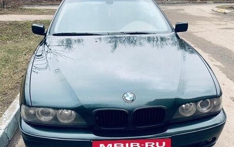 BMW 5 серия, 2001 год, 860 000 рублей, 25 фотография