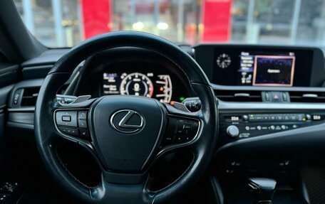 Lexus ES VII, 2021 год, 4 290 000 рублей, 15 фотография