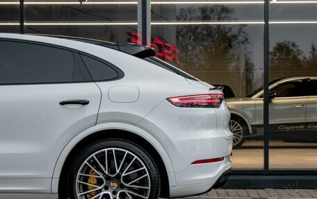 Porsche Cayenne III, 2021 год, 18 000 000 рублей, 12 фотография