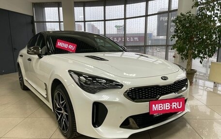 KIA Stinger I, 2021 год, 3 999 000 рублей, 3 фотография