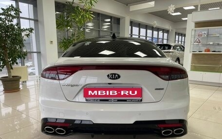 KIA Stinger I, 2021 год, 3 999 000 рублей, 6 фотография