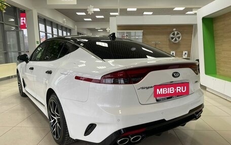 KIA Stinger I, 2021 год, 3 999 000 рублей, 7 фотография