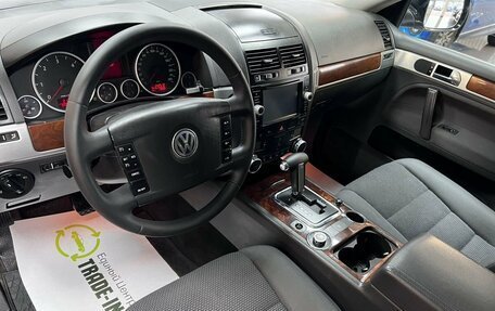 Volkswagen Touareg III, 2007 год, 1 095 000 рублей, 8 фотография