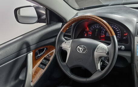 Toyota Camry, 2008 год, 1 150 000 рублей, 17 фотография