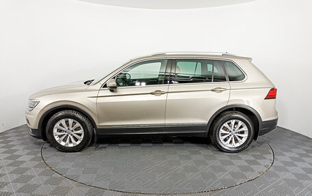 Volkswagen Tiguan II, 2017 год, 2 679 000 рублей, 12 фотография