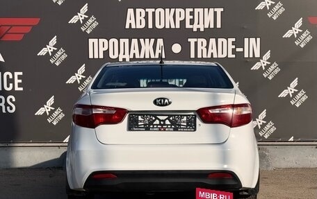 KIA Rio III рестайлинг, 2013 год, 735 000 рублей, 5 фотография