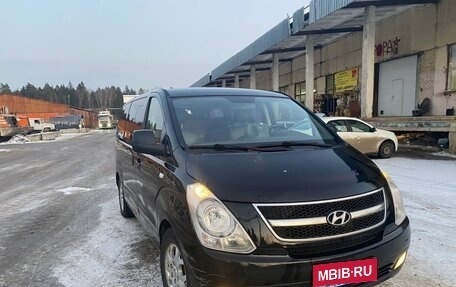 Hyundai Grand Starex Grand Starex I рестайлинг 2, 2011 год, 1 418 000 рублей, 1 фотография