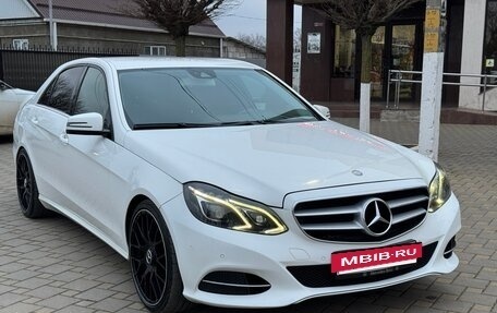 Mercedes-Benz E-Класс, 2013 год, 1 630 000 рублей, 2 фотография