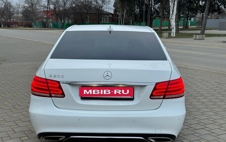 Mercedes-Benz E-Класс, 2013 год, 1 630 000 рублей, 14 фотография