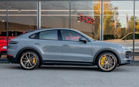 Porsche Cayenne III, 2022 год, 26 000 000 рублей, 6 фотография