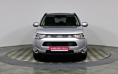 Mitsubishi Outlander III рестайлинг 3, 2013 год, 1 647 000 рублей, 2 фотография