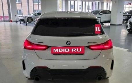 BMW 1 серия, 2022 год, 3 150 000 рублей, 3 фотография