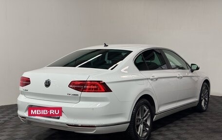 Volkswagen Passat B8 рестайлинг, 2017 год, 2 319 000 рублей, 9 фотография