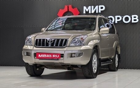 Toyota Land Cruiser Prado 120 рестайлинг, 2004 год, 2 100 000 рублей, 2 фотография