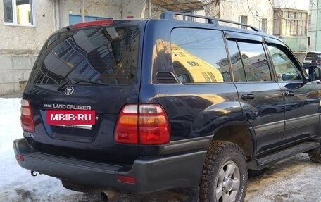 Toyota Land Cruiser 100 рестайлинг 2, 1998 год, 1 950 000 рублей, 4 фотография