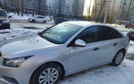 Chevrolet Cruze II, 2012 год, 535 000 рублей, 4 фотография