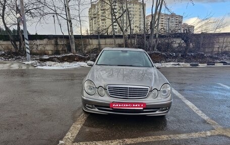 Mercedes-Benz E-Класс, 2004 год, 930 000 рублей, 9 фотография