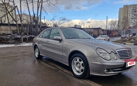 Mercedes-Benz E-Класс, 2004 год, 930 000 рублей, 8 фотография