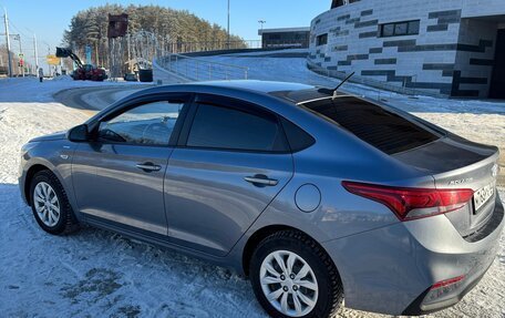 Hyundai Solaris II рестайлинг, 2019 год, 1 900 000 рублей, 5 фотография