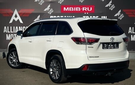 Toyota Highlander III, 2014 год, 3 170 000 рублей, 5 фотография