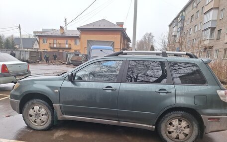 Mitsubishi Outlander III рестайлинг 3, 2002 год, 515 000 рублей, 3 фотография