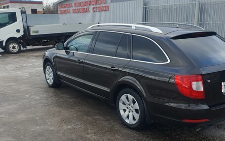 Skoda Superb III рестайлинг, 2012 год, 1 700 000 рублей, 19 фотография