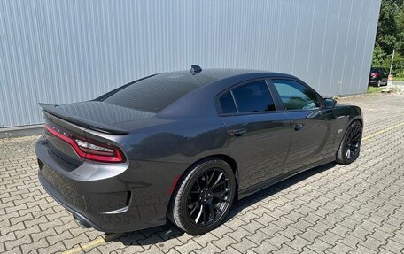 Dodge Charger, 2019 год, 3 090 000 рублей, 7 фотография