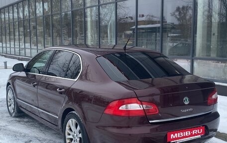 Skoda Superb III рестайлинг, 2009 год, 1 120 000 рублей, 7 фотография