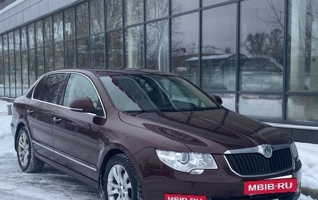 Skoda Superb III рестайлинг, 2009 год, 1 120 000 рублей, 3 фотография