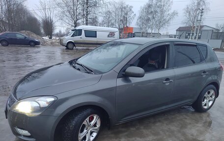 KIA cee'd I рестайлинг, 2010 год, 679 000 рублей, 6 фотография