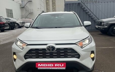 Toyota RAV4, 2021 год, 4 297 000 рублей, 4 фотография