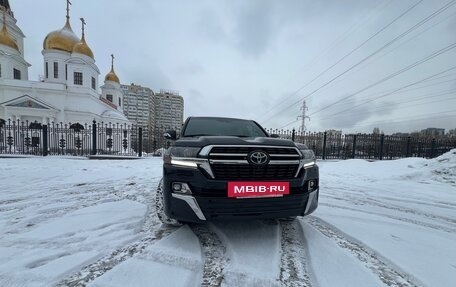 Toyota Land Cruiser 200, 2020 год, 9 750 000 рублей, 35 фотография