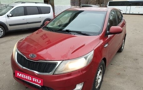 KIA Rio III рестайлинг, 2012 год, 920 000 рублей, 10 фотография