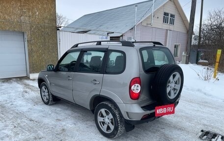 Chevrolet Niva I рестайлинг, 2013 год, 650 000 рублей, 4 фотография