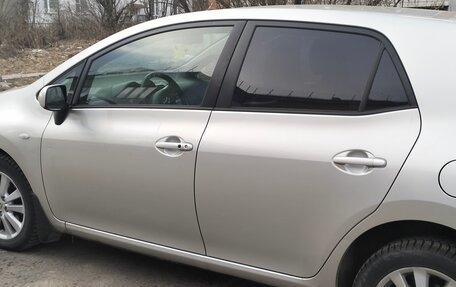 Toyota Auris II, 2008 год, 750 000 рублей, 3 фотография