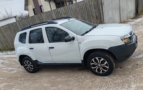 Renault Duster I рестайлинг, 2013 год, 890 000 рублей, 3 фотография