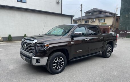 Toyota Tundra II, 2019 год, 6 600 000 рублей, 1 фотография