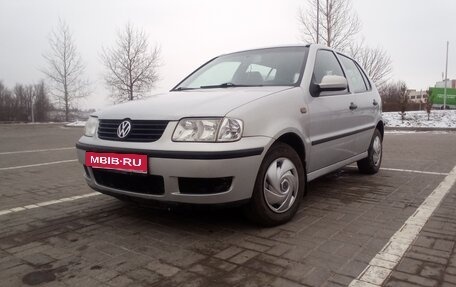 Volkswagen Polo III рестайлинг, 2000 год, 290 000 рублей, 3 фотография