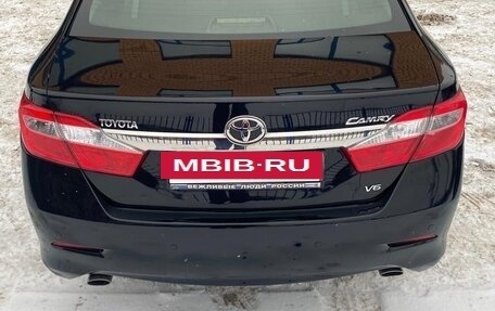 Toyota Camry, 2013 год, 1 900 000 рублей, 9 фотография