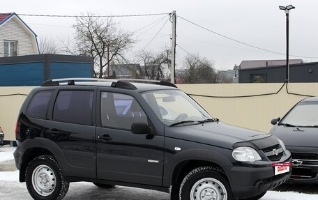 Chevrolet Niva I рестайлинг, 2011 год, 525 000 рублей, 1 фотография