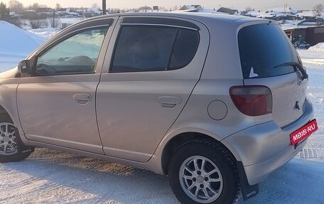 Toyota Vitz, 2001 год, 557 000 рублей, 3 фотография