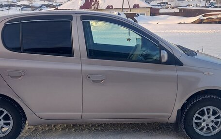 Toyota Vitz, 2001 год, 557 000 рублей, 10 фотография