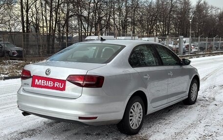 Volkswagen Jetta VI, 2018 год, 1 750 000 рублей, 2 фотография